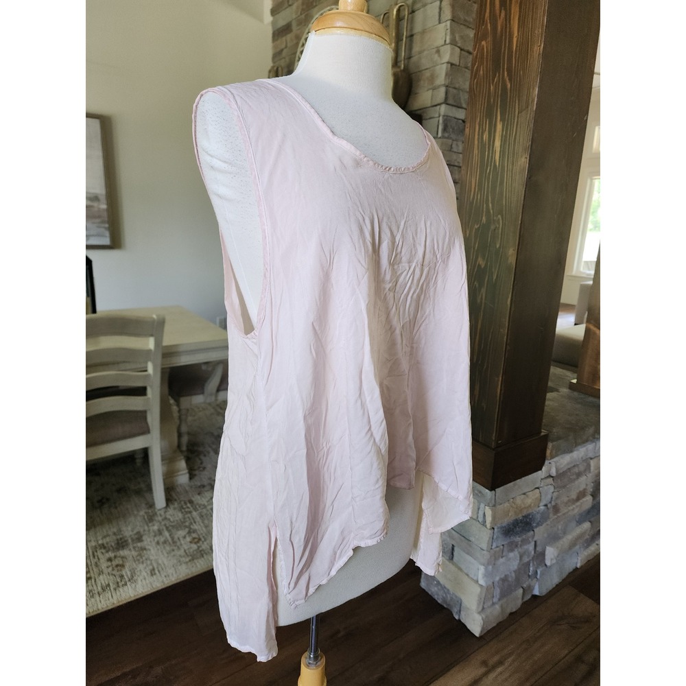Tina Jo Anthopologie Pale Pink High Low Sleeveless Tank Top Medium USA Minimal‎